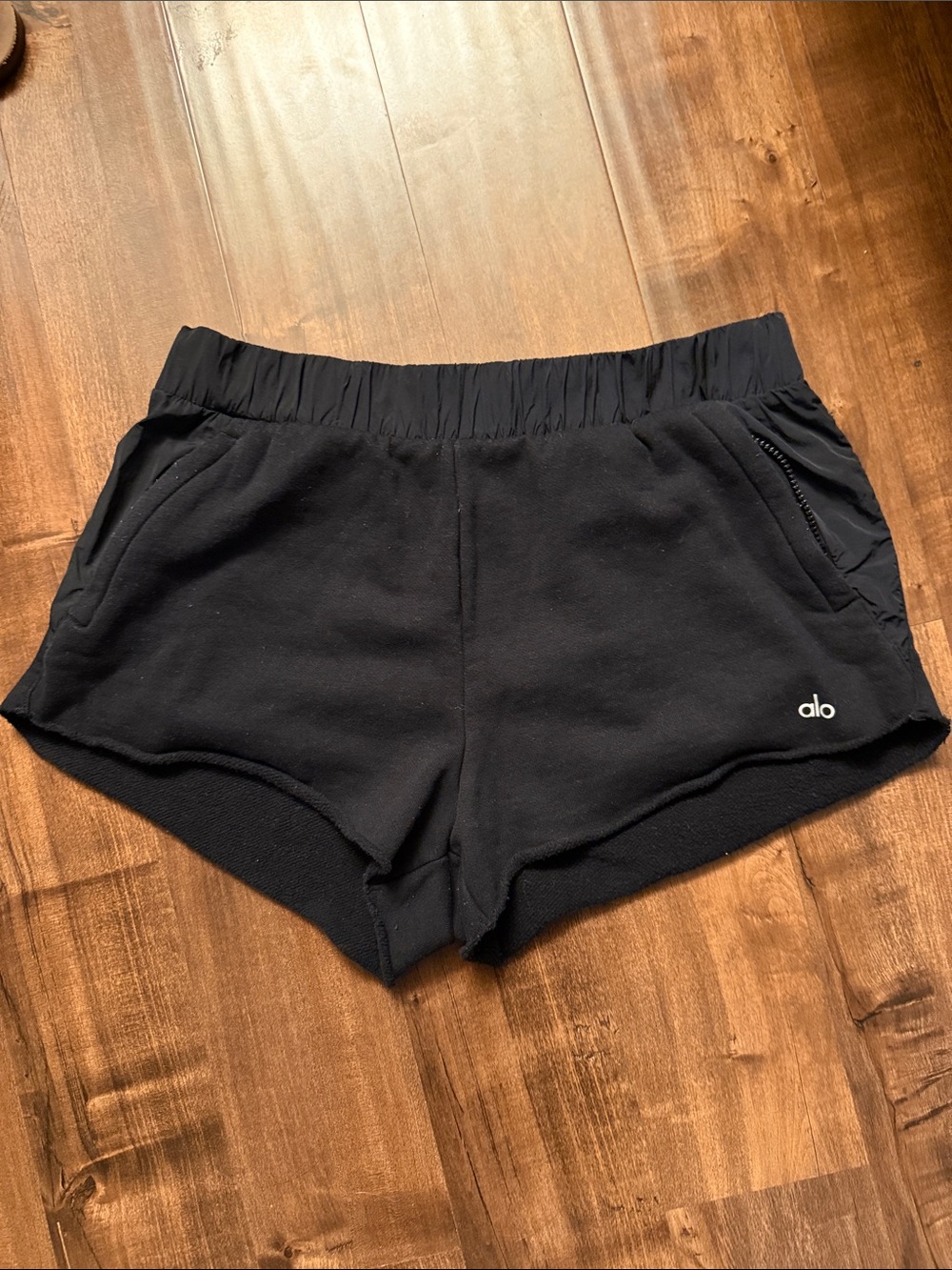 alo Black Athletic Shorts Size Large